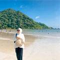 Selong BeachRp.300.000,-